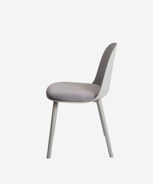 Noomi UB-606 Chair